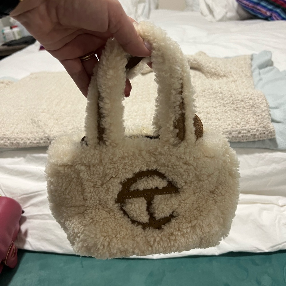 TELFAR x UGG Bag reversible